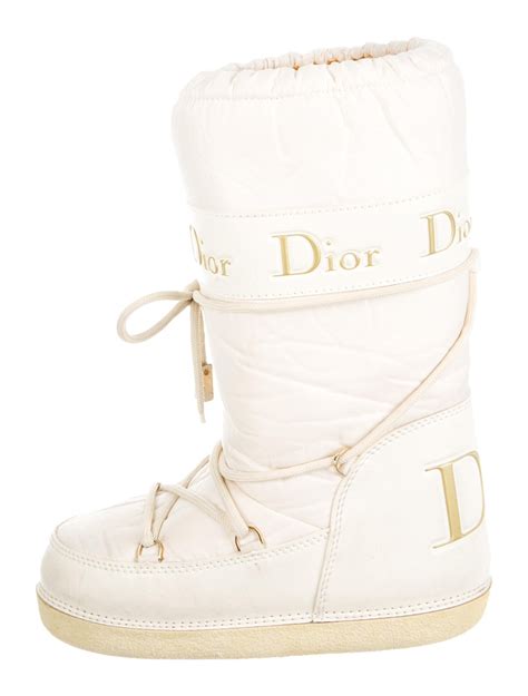 dior damenuhr moon|Dior women's designer boots.